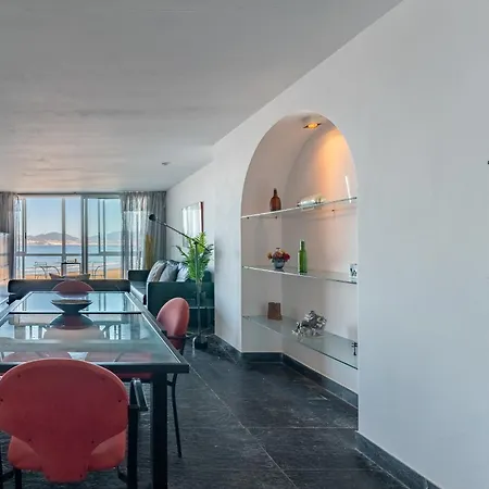 아파트 El Balcon De Samil